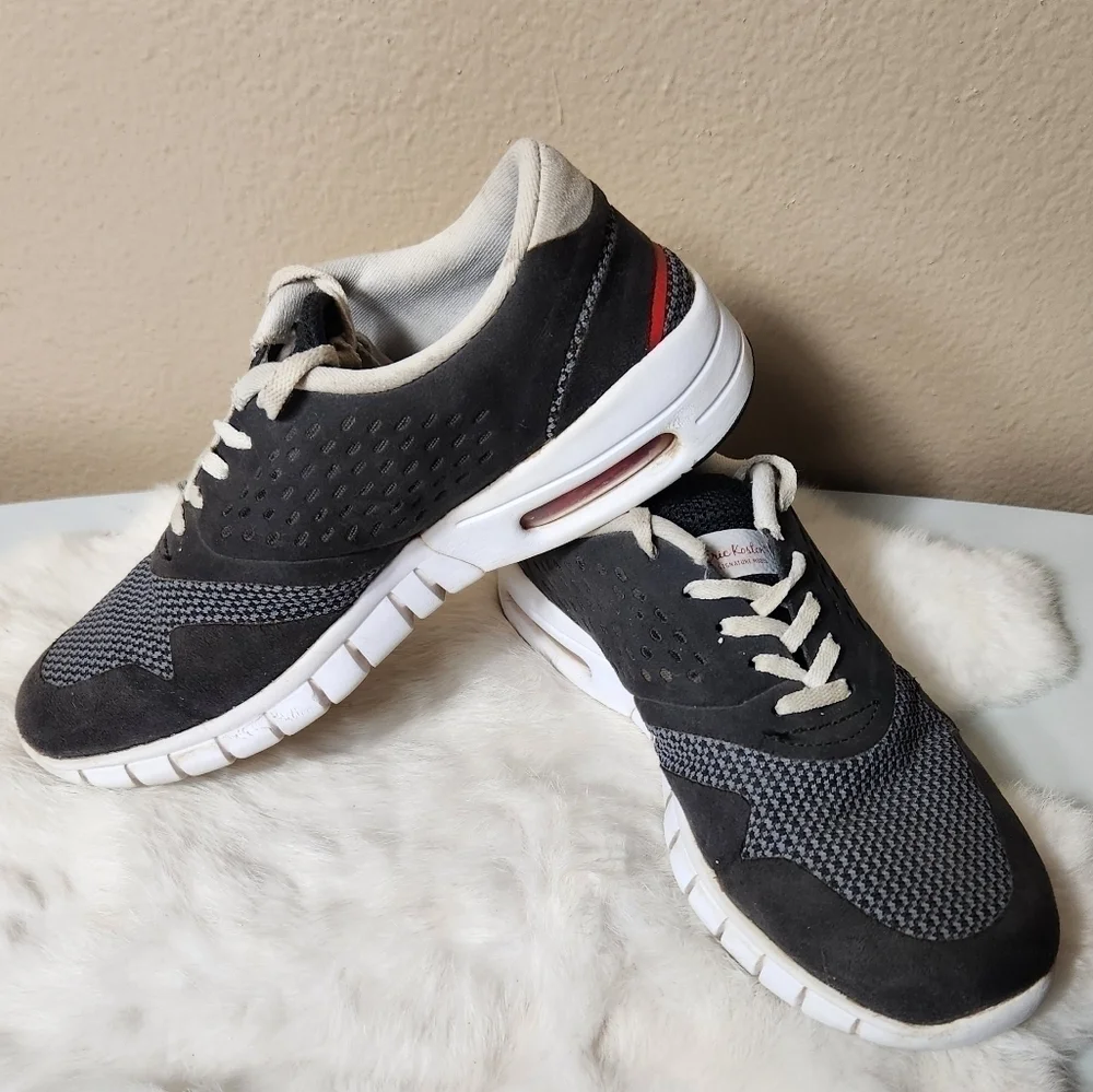 Nike SB Boys Eric Koston 2 Air Max Gray Red Sneakers-Size 6